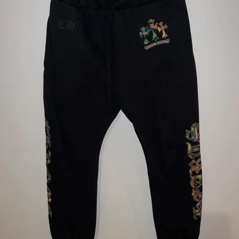 Chrome heart camo joggers